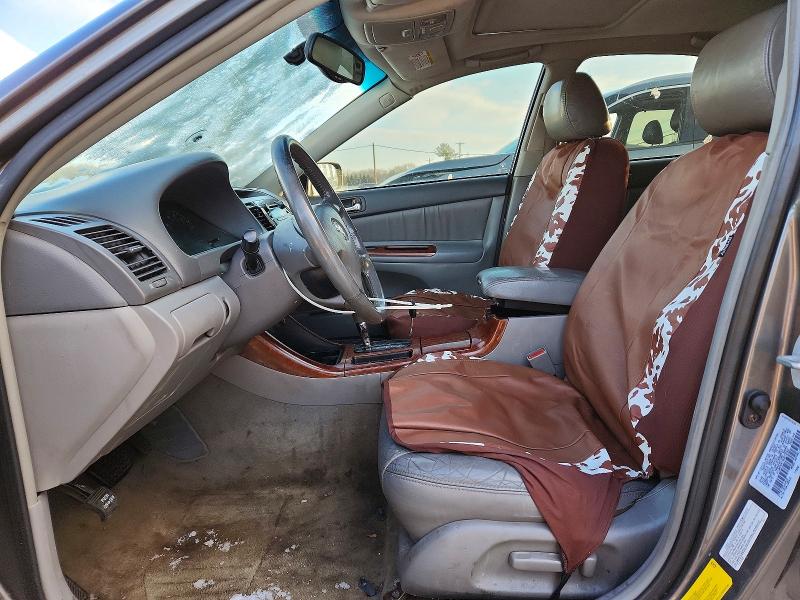 75984305 :رقم المزاد ، 4T1BE30K73U672322 vin ، 2003 Toyota Camry مزاد بيع