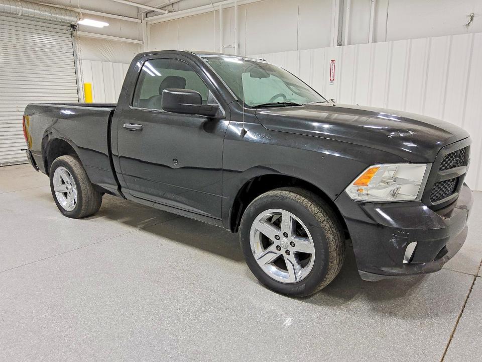 74737525 :رقم المزاد ، 3C6JR6AT1HG721819 vin ، 2017 Ram 1500 مزاد بيع