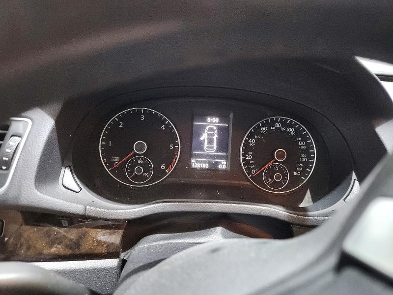 2015 Volkswagen Passat მანქანა იყიდება აუქციონზე, vin: 1VWCV7A33FC008646, აუქციონის ნომერი: 77224855