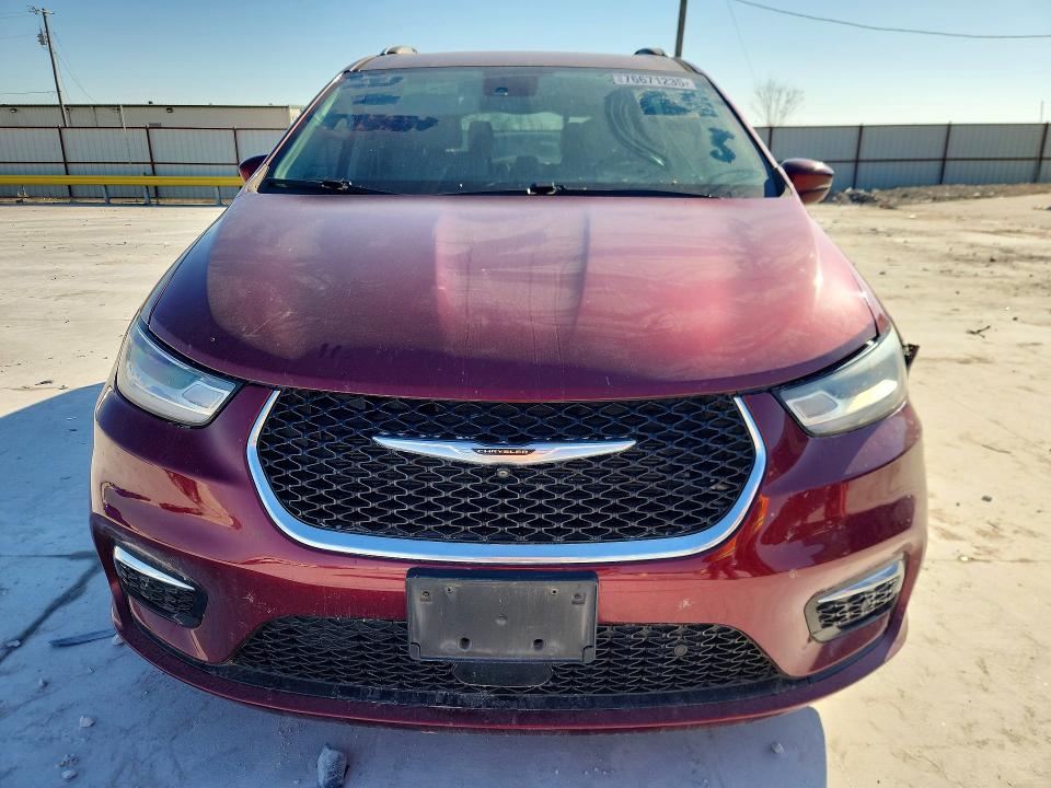 76671235 :رقم المزاد ، 2C4RC1BG8MR524586 vin ، 2021 Chrysler Pacifica مزاد بيع