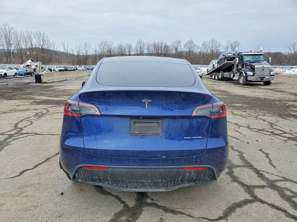 Продажа на аукционе авто 2023 Tesla Model Y, vin: 7SAYGDEE8PF878574, номер лота: 77714435