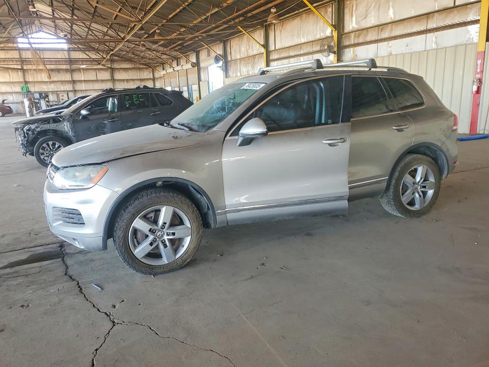 79425835 :رقم المزاد ، WVGFG9BP5BD001253 vin ، 2011 Volkswagen Touareg مزاد بيع