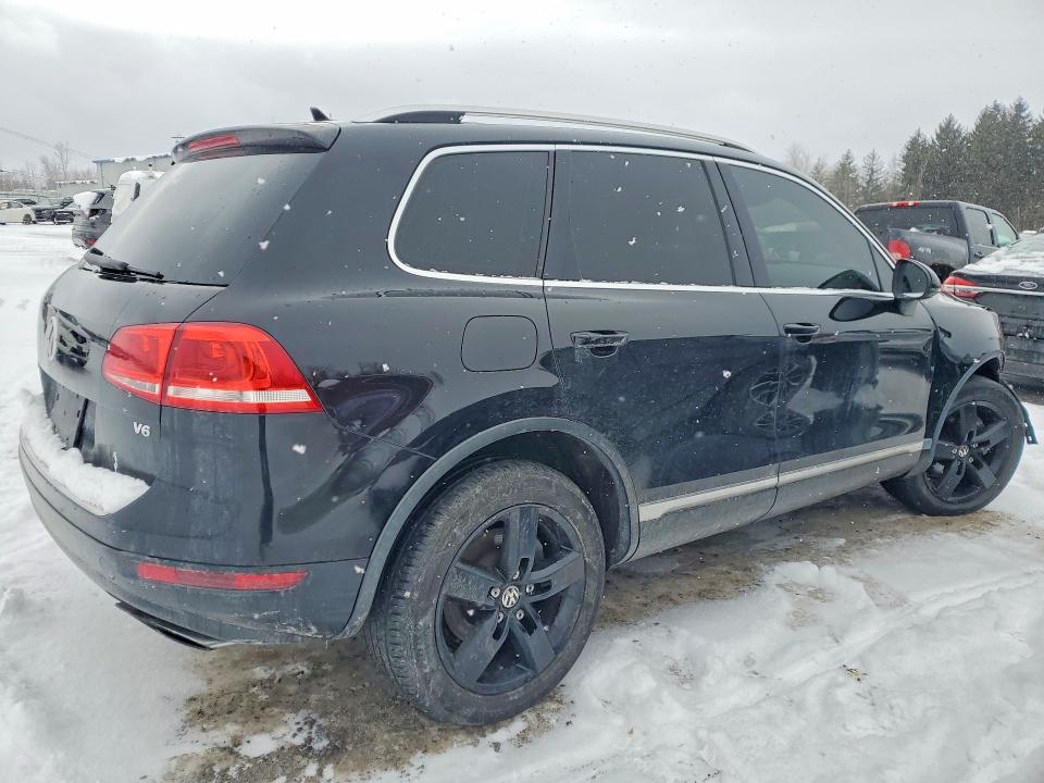 76414365 :رقم المزاد ، WVGEF9BP3DD006761 vin ، 2013 Volkswagen Touareg مزاد بيع