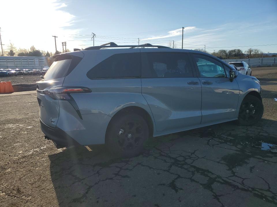 Продажа на аукционе авто 2025 Toyota Sienna, vin: 5TDCSKFC4SS167952, номер лота: 76776225