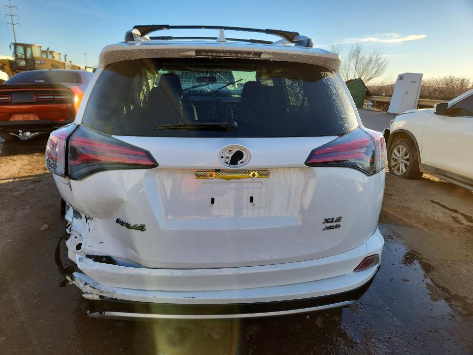 Продаж на аукціоні авто 2016 Toyota Rav4, vin: JTMRFREV6GJ066054, номер лоту: 76187695