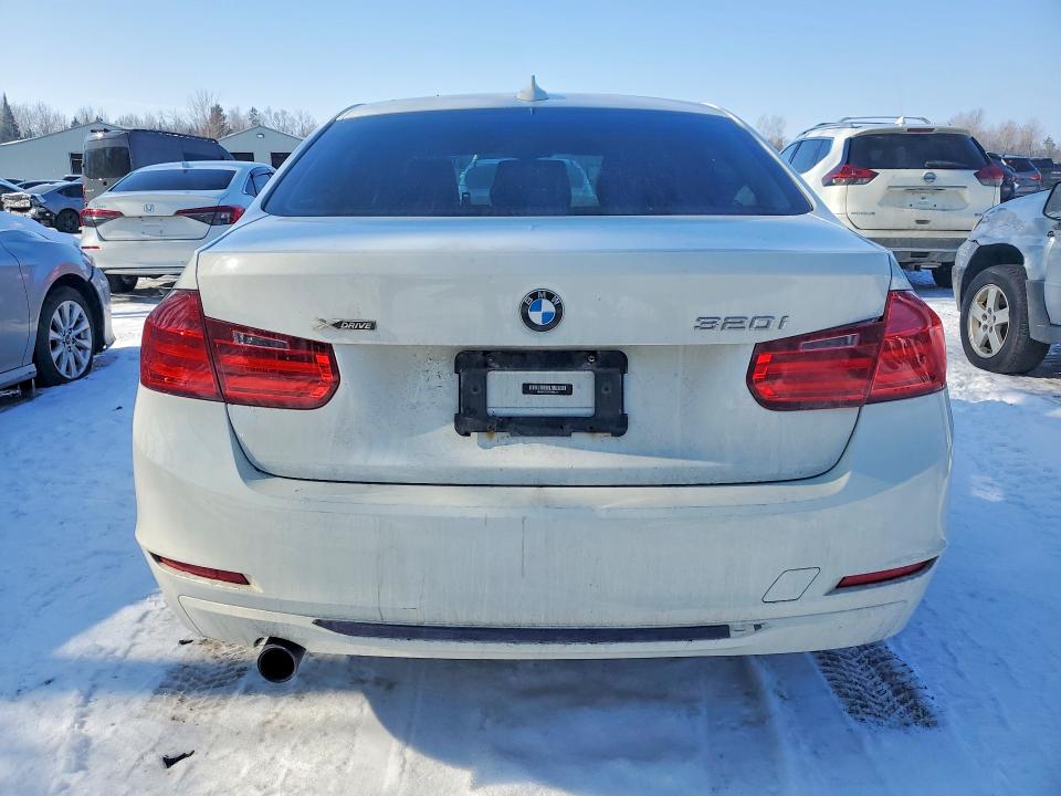 Продажа на аукционе авто 2014 Bmw 320, vin: WBA3C3C5XEP662547, номер лота: 76731695