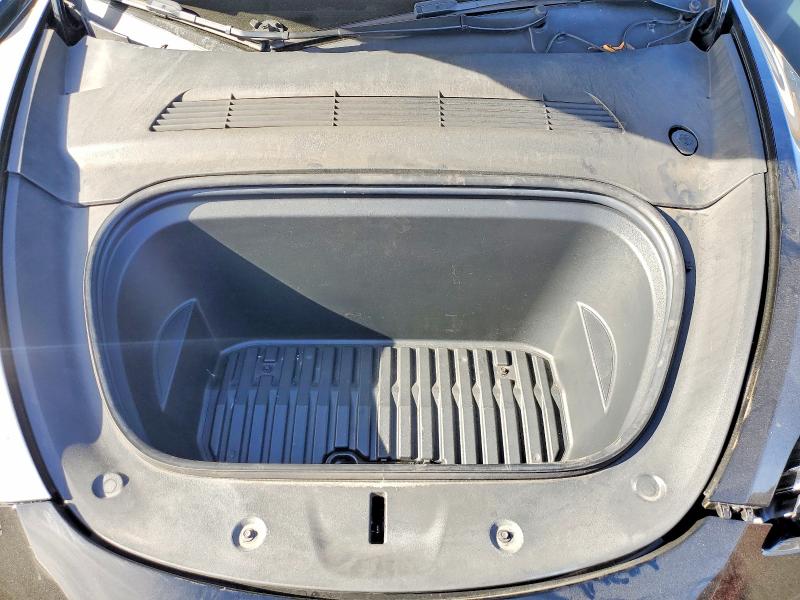 2021 Tesla Model Y მანქანა იყიდება აუქციონზე, vin: 5YJYGDEF4MF272240, აუქციონის ნომერი: 77883455