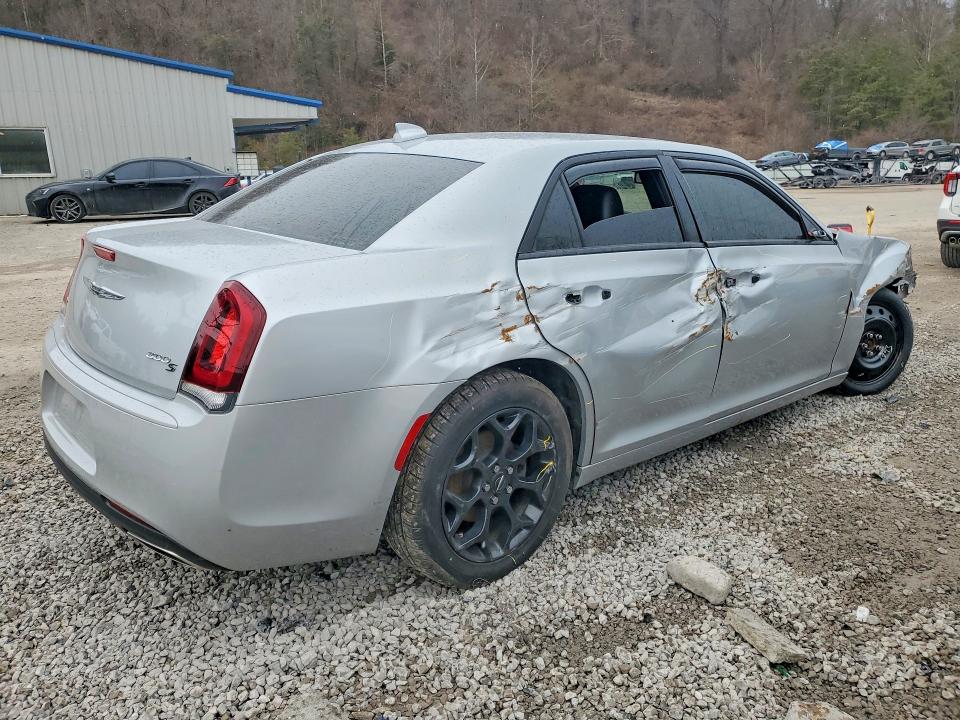 2020 Chrysler 300 მანქანა იყიდება აუქციონზე, vin: 2C3CCAGG5LH148310, აუქციონის ნომერი: 77768515