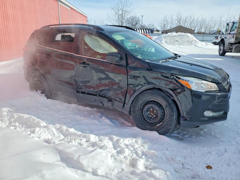 74643115 :رقم المزاد ، 1FMCU9GX3GUC31532 vin ، 2016 Ford Escape مزاد بيع