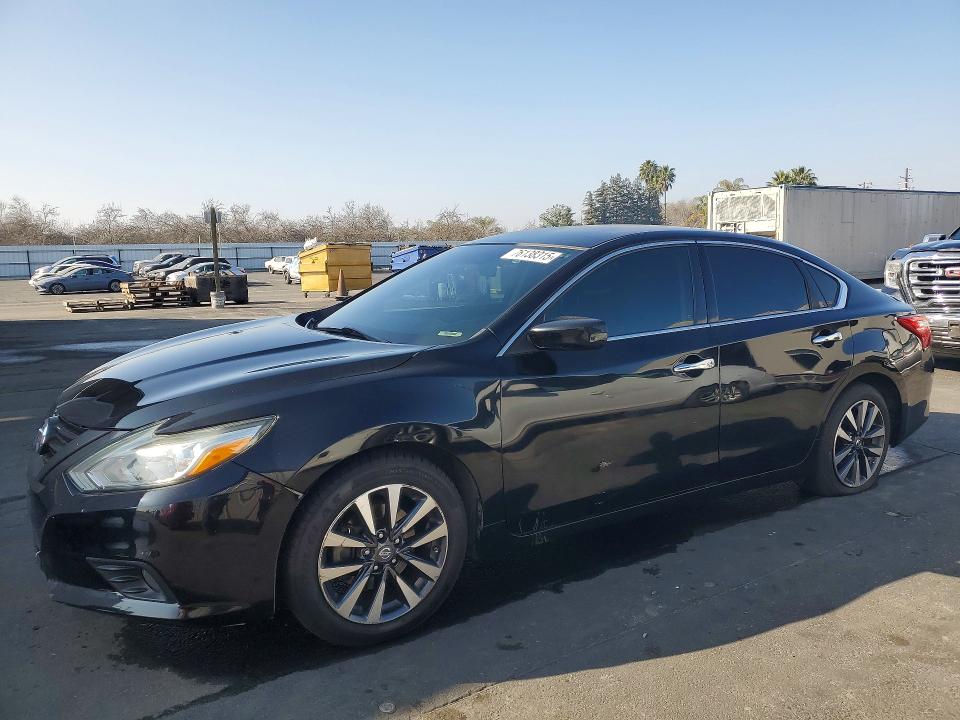 Auction sale of the 2017 Nissan Altima, vin: 1N4AL3AP0HC118509, lot number: 76138315