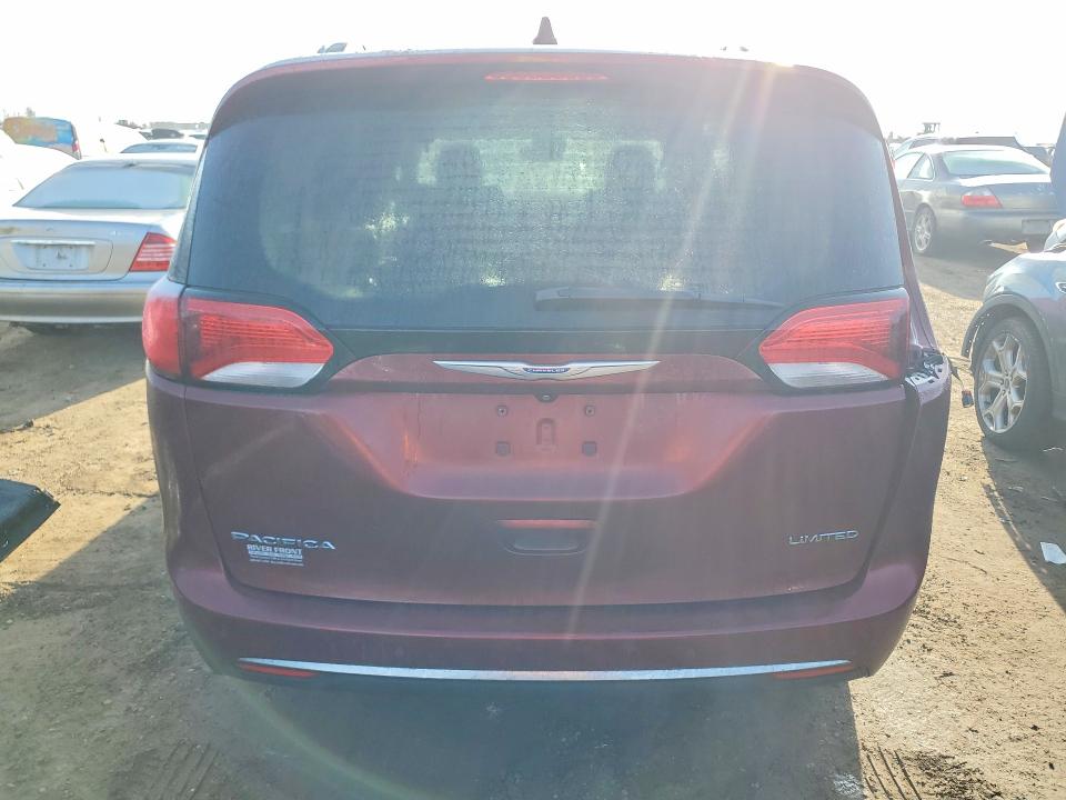 2018 Chrysler Pacifica მანქანა იყიდება აუქციონზე, vin: 2C4RC1GG4JR171557, აუქციონის ნომერი: 79078445
