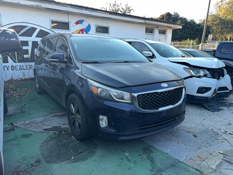 Продажа на аукционе авто 2018 Kia Sedona, vin: KNDMC5C15J6406834, номер лота: 77598495