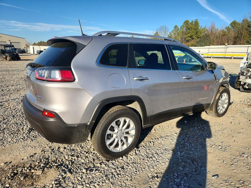 2019 Jeep Cherokee მანქანა იყიდება აუქციონზე, vin: 1C4PJLCX9KD439747, აუქციონის ნომერი: 77424485