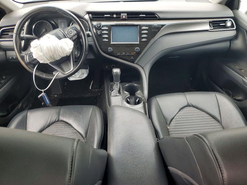 78985395 :رقم المزاد ، 4T1B11HK3KU205174 vin ، 2019 Toyota Camry مزاد بيع
