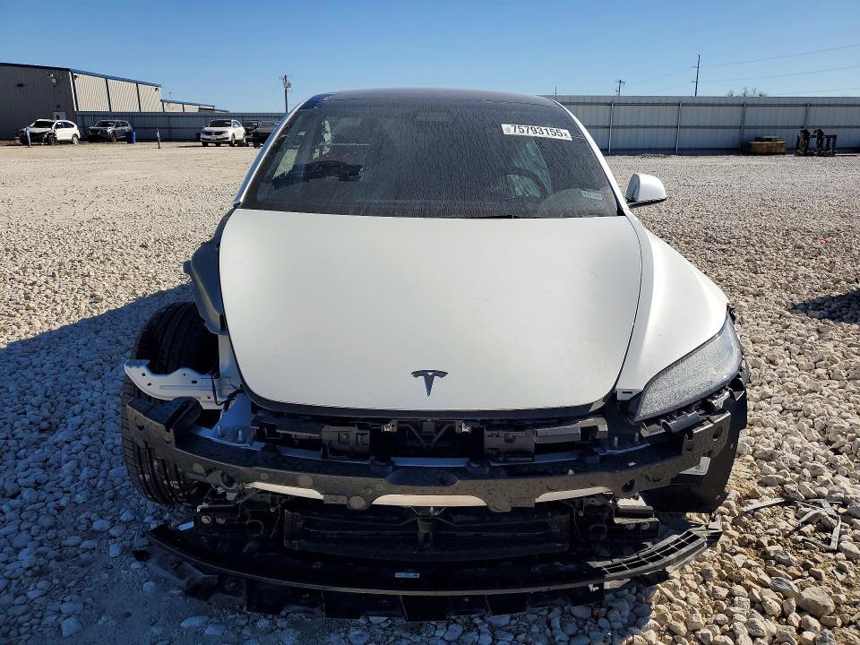 2026 Tesla Model 3 მანქანა იყიდება აუქციონზე, vin: 5YJ3E1EA8TF116140, აუქციონის ნომერი: 75793155