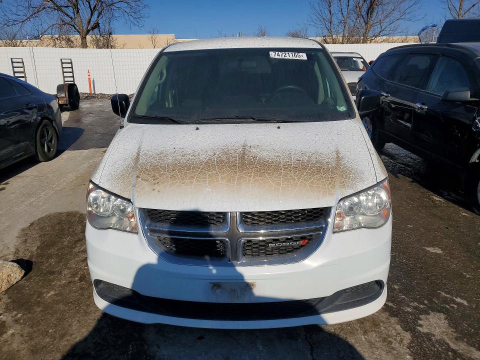 74721165 :رقم المزاد ، 2C4RDGBGXHR555506 vin ، 2017 Dodge Grand Caravan مزاد بيع