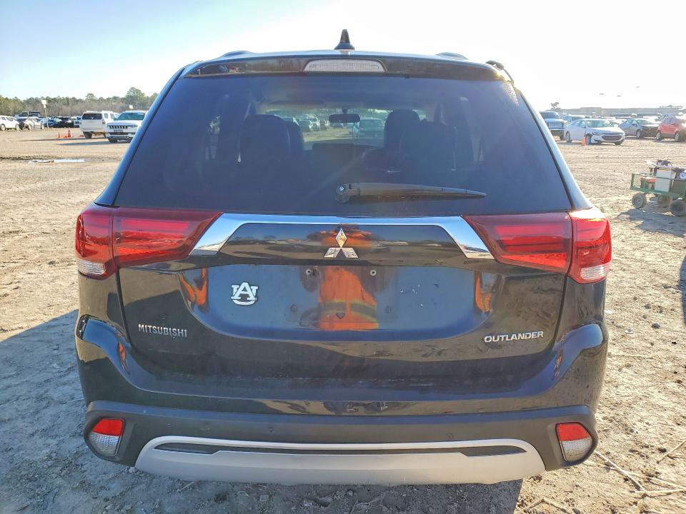 Продаж на аукціоні авто 2019 Mitsubishi Outlander, vin: JA4AD3A36KJ002250, номер лоту: 76132895