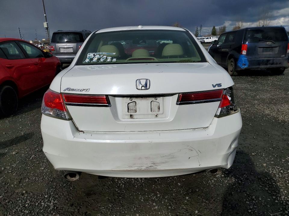 2012 Honda Accord მანქანა იყიდება აუქციონზე, vin: 1HGCP3F81CA038070, აუქციონის ნომერი: 77775155