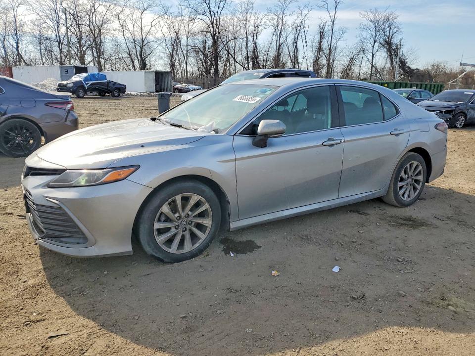 2023 Toyota Camry Le მანქანა იყიდება აუქციონზე, vin: 4T1R11AK5PU747666, აუქციონის ნომერი: 76668855
