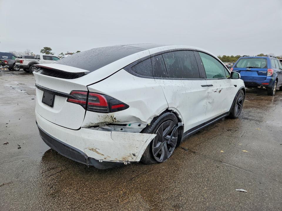 76167595 :رقم المزاد ، 7SAXCDE51TF476106 vin ، 2026 Tesla Model X مزاد بيع