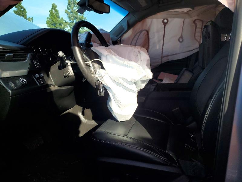 2018 Chevrolet Tahoe მანქანა იყიდება აუქციონზე, vin: 1GNSCBKC1JR139013, აუქციონის ნომერი: 77689915