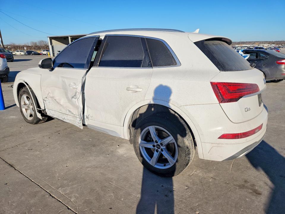 Продаж на аукціоні авто 2021 Audi Q5, vin: WA1AAAFY8M2054672, номер лоту: 76330185