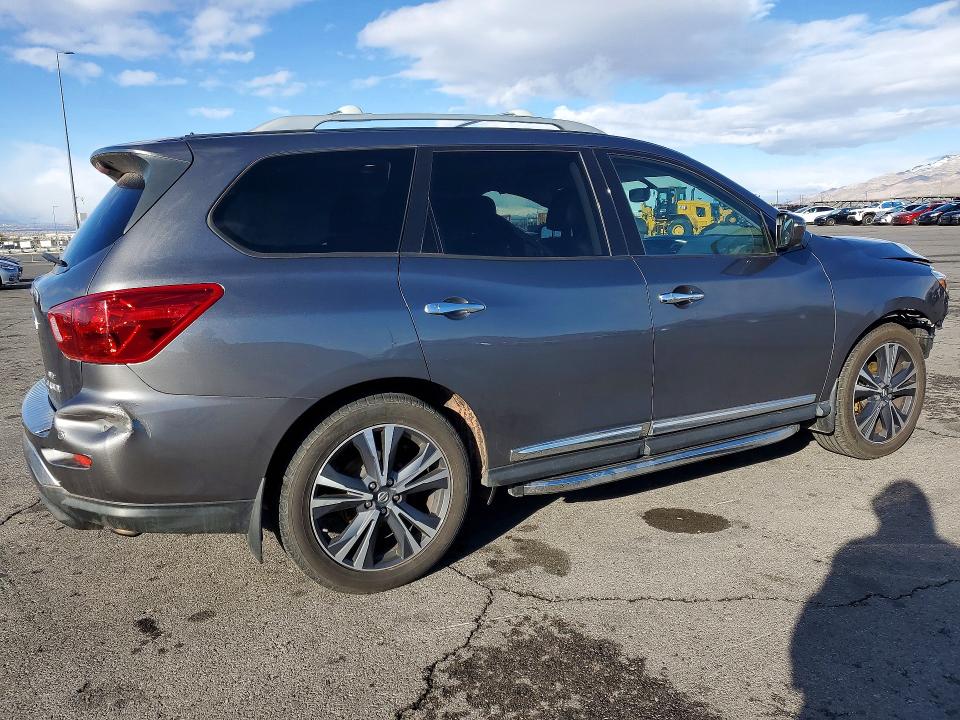 2018 Nissan Pathfinder მანქანა იყიდება აუქციონზე, vin: 5N1DR2MM7JC651900, აუქციონის ნომერი: 77832705