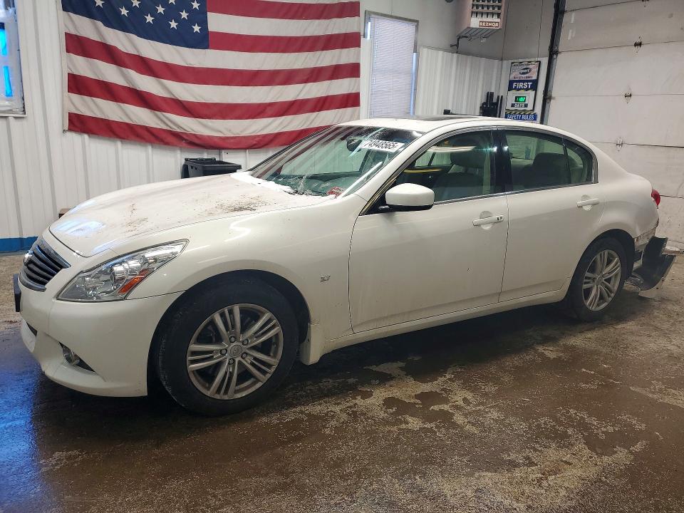 74948565 :رقم المزاد ، JN1CV6AR6FM524563 vin ، 2015 Infiniti Q40 مزاد بيع