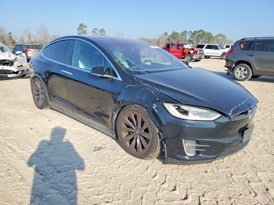 2017 Tesla Model X მანქანა იყიდება აუქციონზე, vin: 5YJXCDE26HF056769, აუქციონის ნომერი: 79447975