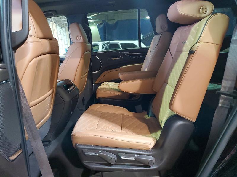 2024 Cadillac Escalade მანქანა იყიდება აუქციონზე, vin: 1GYS4FKL8RR401967, აუქციონის ნომერი: 75991185