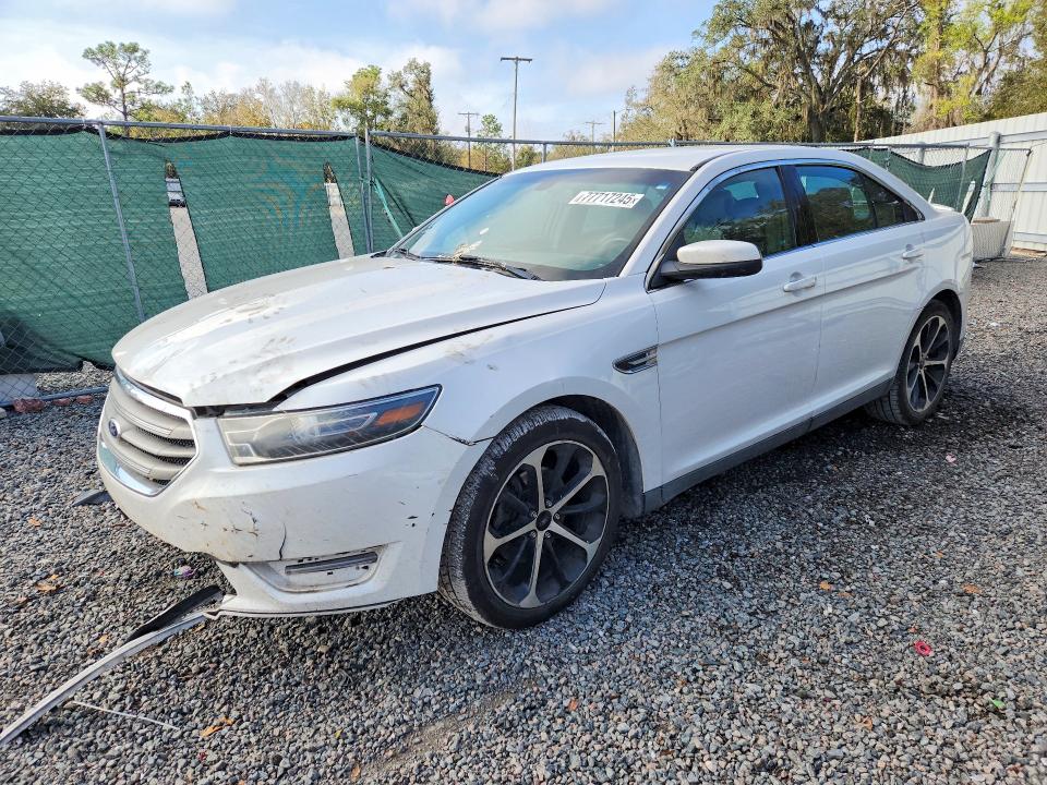 Продажа на аукционе авто 2015 Ford Taurus, vin: 1FAHP2E82FG100230, номер лота: 77717245