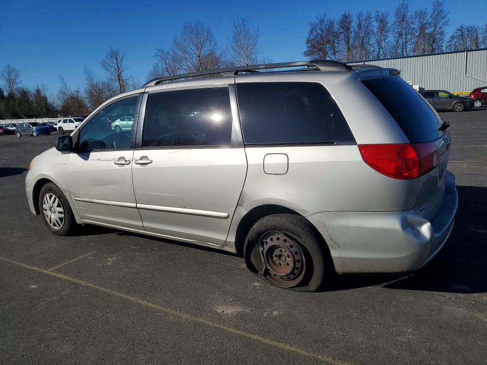 2009 Toyt Sienna Ce/le მანქანა იყიდება აუქციონზე, vin: 5TDZK23C89S233413, აუქციონის ნომერი: 79406325