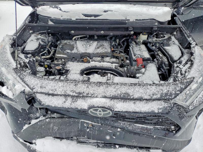 77477445 :رقم المزاد ، 2T3B1RFV5MC205832 vin ، 2021 Toyota Rav4 مزاد بيع