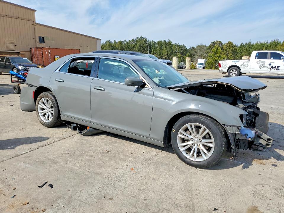 Продаж на аукціоні авто 2017 Chrysler 300, vin: 2C3CCAAG8HH647523, номер лоту: 76993595