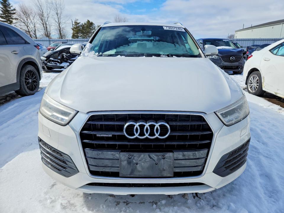 2016 Audi Q3 მანქანა იყიდება აუქციონზე, vin: WA1GFCFS7GR006076, აუქციონის ნომერი: 73037245
