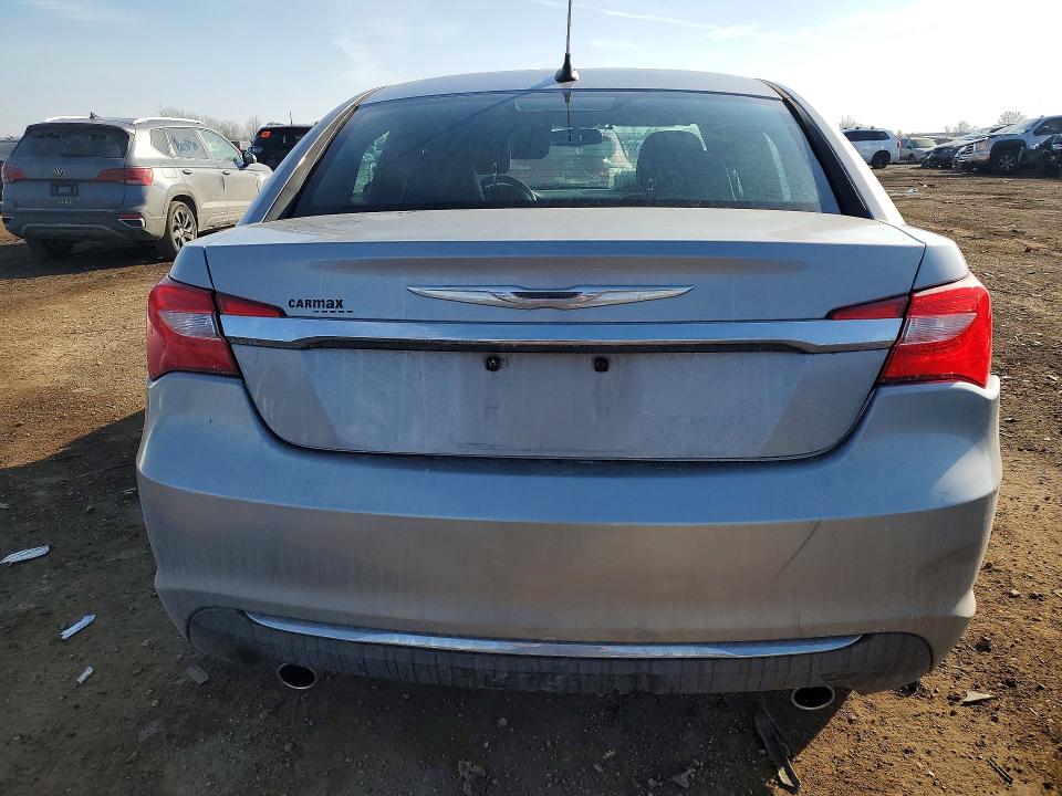 76559845 :رقم المزاد ، 1C3CCBCG4EN192904 vin ، 2014 Chrysler 200 مزاد بيع