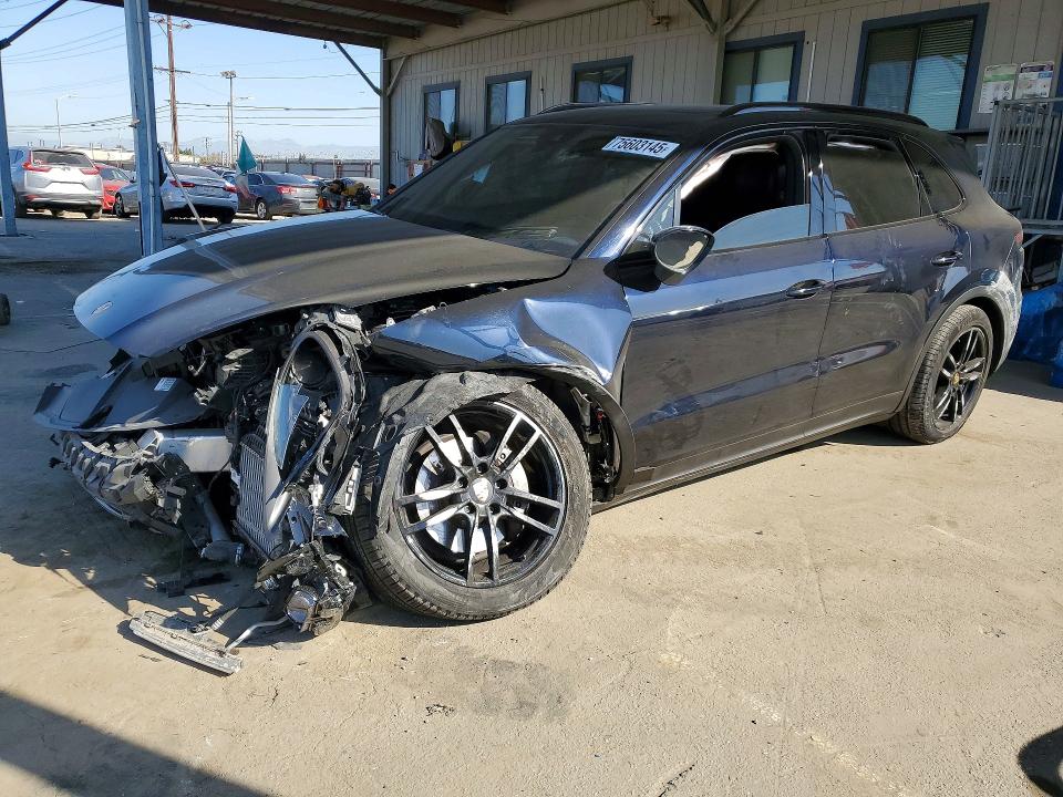 Продажа на аукционе авто 2020 Porsche Cayenne, vin: WP1AA2AY7LDA08867, номер лота: 75603145