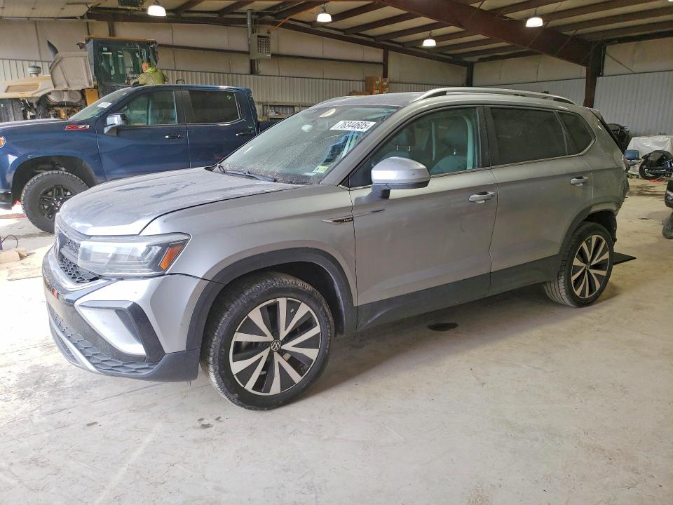 2022 Volkswagen Taos მანქანა იყიდება აუქციონზე, vin: 3VVRX7B24NM097882, აუქციონის ნომერი: 76344605