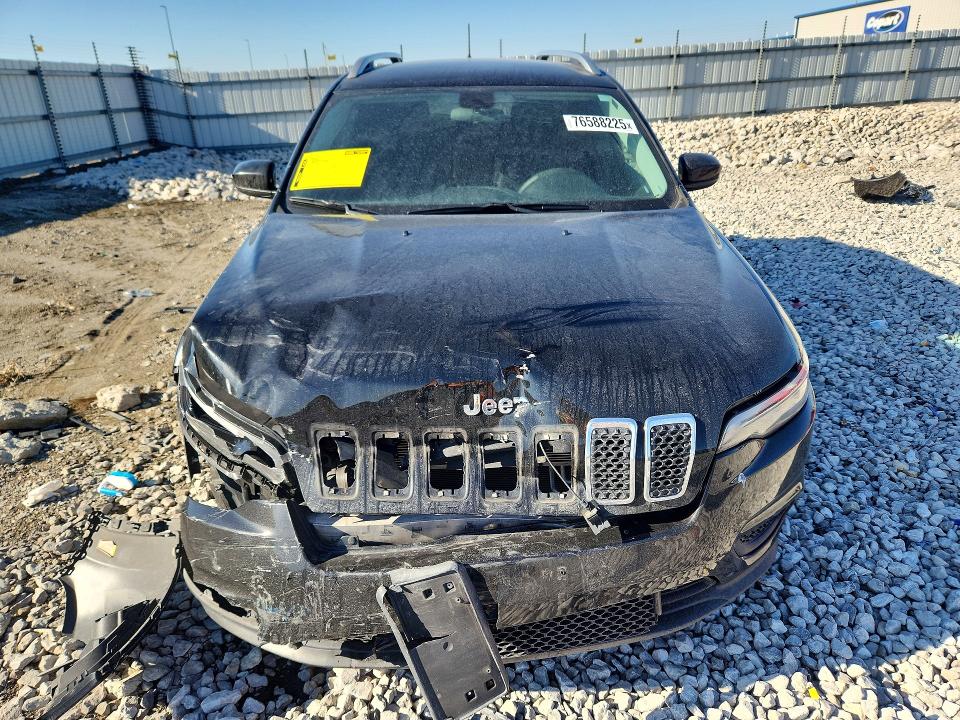 Продаж на аукціоні авто 2020 Jeep Cherokee, vin: 1C4PJLCB0LD641947, номер лоту: 76588225