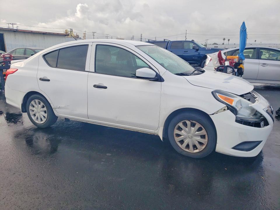 2018 Nissan Versa მანქანა იყიდება აუქციონზე, vin: 3N1CN7AP3JL818039, აუქციონის ნომერი: 75973515