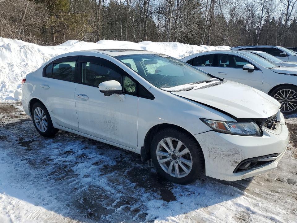 Продажа на аукционе авто 2015 Honda Civic, vin: 2HGFB2F7XFH051502, номер лота: 78364315