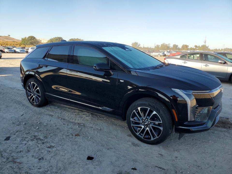 Продаж на аукціоні авто 2026 Cadillac Optiq, vin: 3GYK3EM50TS133819, номер лоту: 76404965