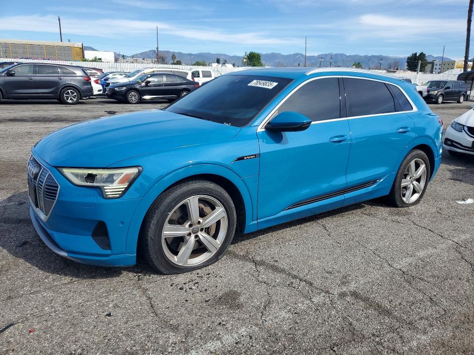 2019 Audi E-tron მანქანა იყიდება აუქციონზე, vin: WA1VAAGE4KB012177, აუქციონის ნომერი: 78549835
