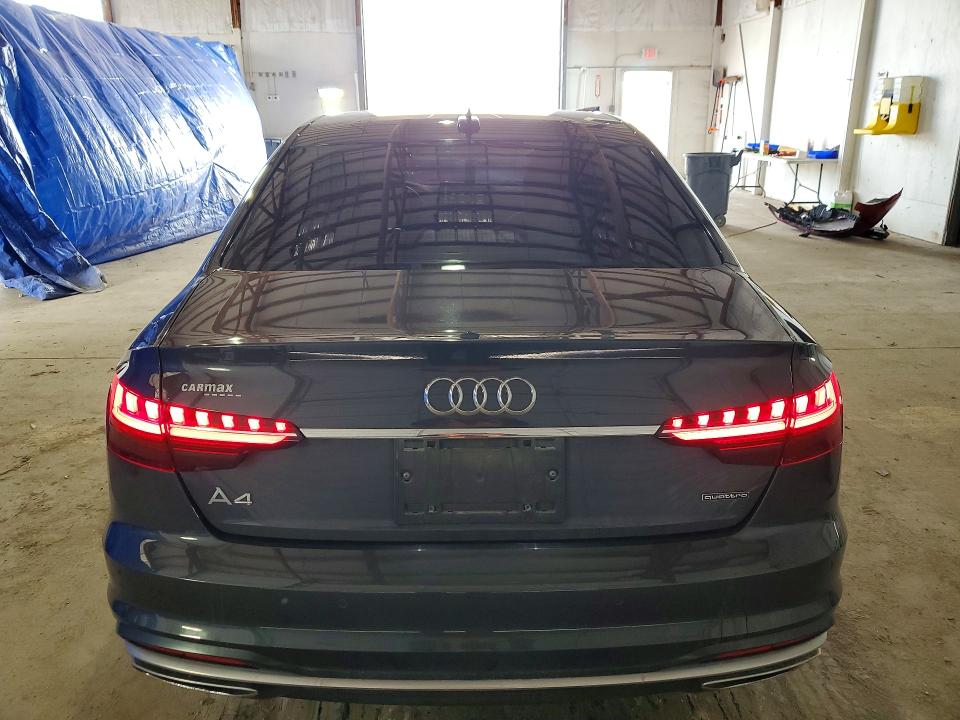 77597975 :رقم المزاد ، WAUABBF42NN000108 vin ، 2022 Audi A4 مزاد بيع