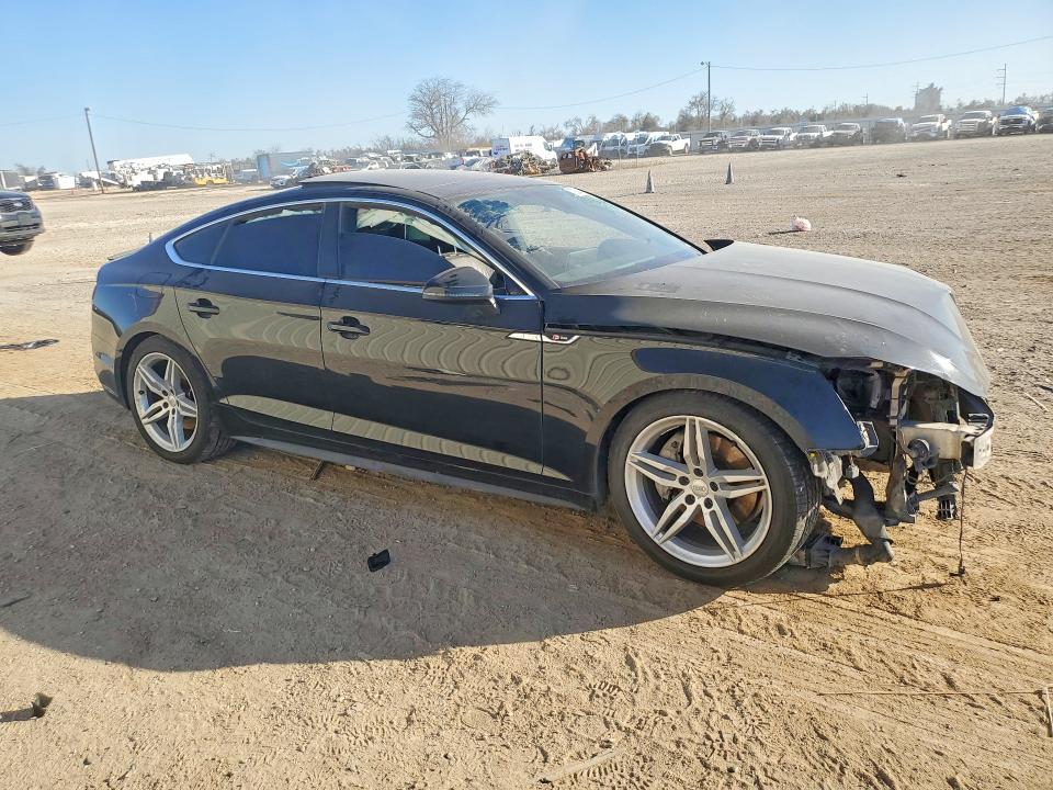 Продажа на аукционе авто 2019 Audi A5, vin: WAUENCF50KA077800, номер лота: 79284235