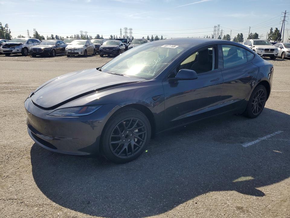 Auction sale of the 2025 Tesla Model 3, vin: 5YJ3E1EAXSF878660, lot number: 78371185