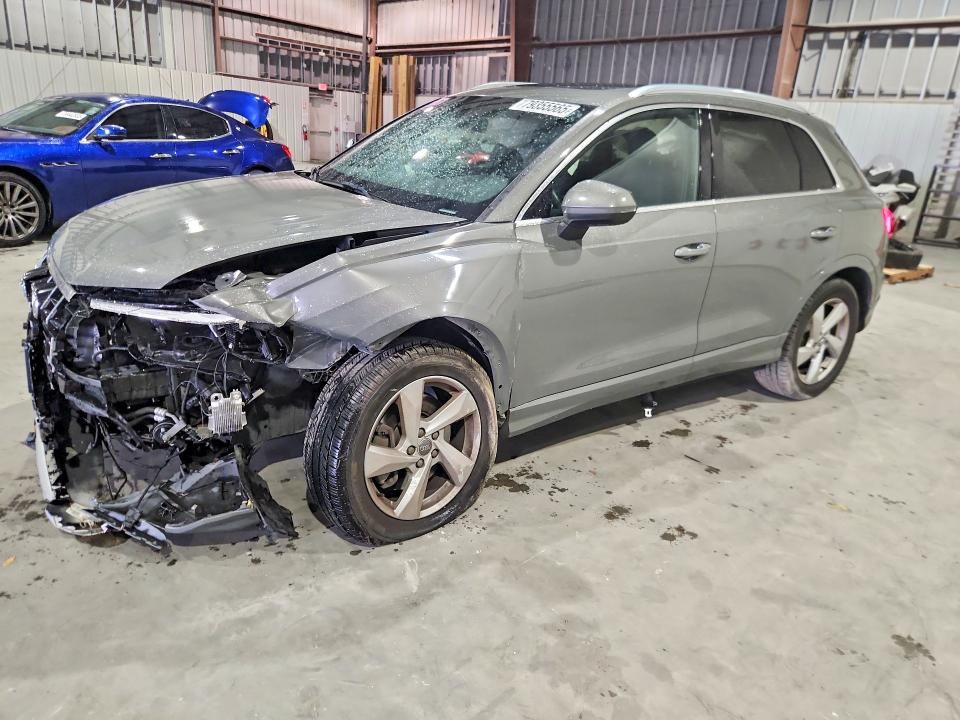 79355565 :رقم المزاد ، WA1AECF38L1034835 vin ، 2020 Audi Q3 مزاد بيع