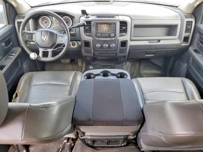 76974805 :رقم المزاد ، 3C63RRGL5JG238955 vin ، 2018 Ram 3500 مزاد بيع