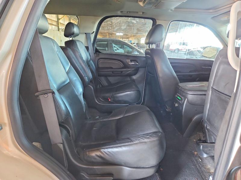 2009 Cadillac Escalade L მანქანა იყიდება აუქციონზე, vin: 1GYFK232X9R285662, აუქციონის ნომერი: 76569905