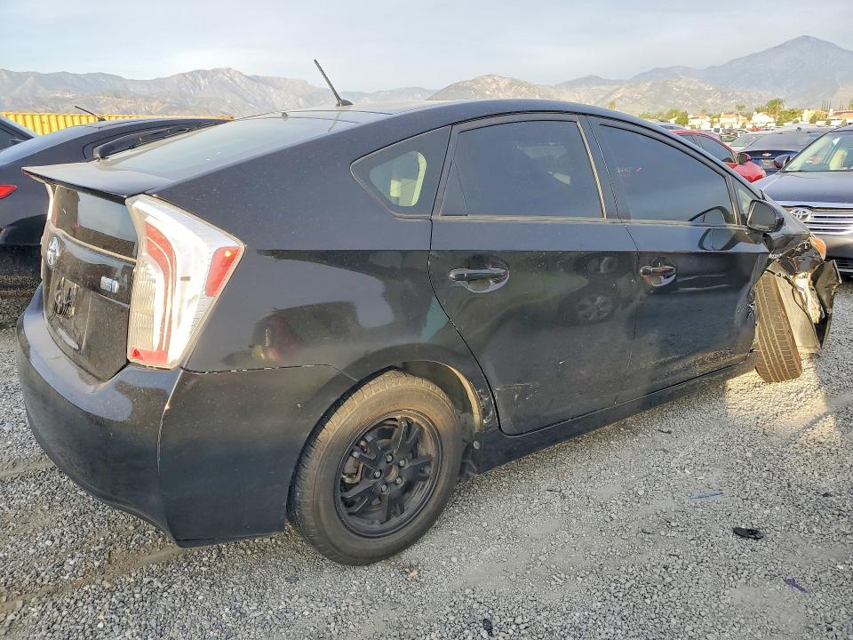 Продажа на аукционе авто 2015 Toyota Prius, vin: JTDKN3DU0F0421380, номер лота: 76762115